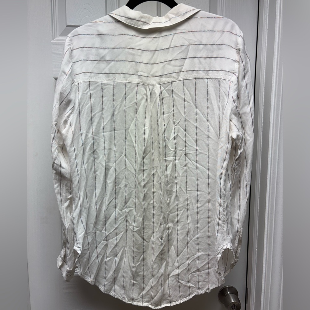 Candie’s Women’s Long Sleeve Button-Up Blouse – Size XL - Picture 6 of 9